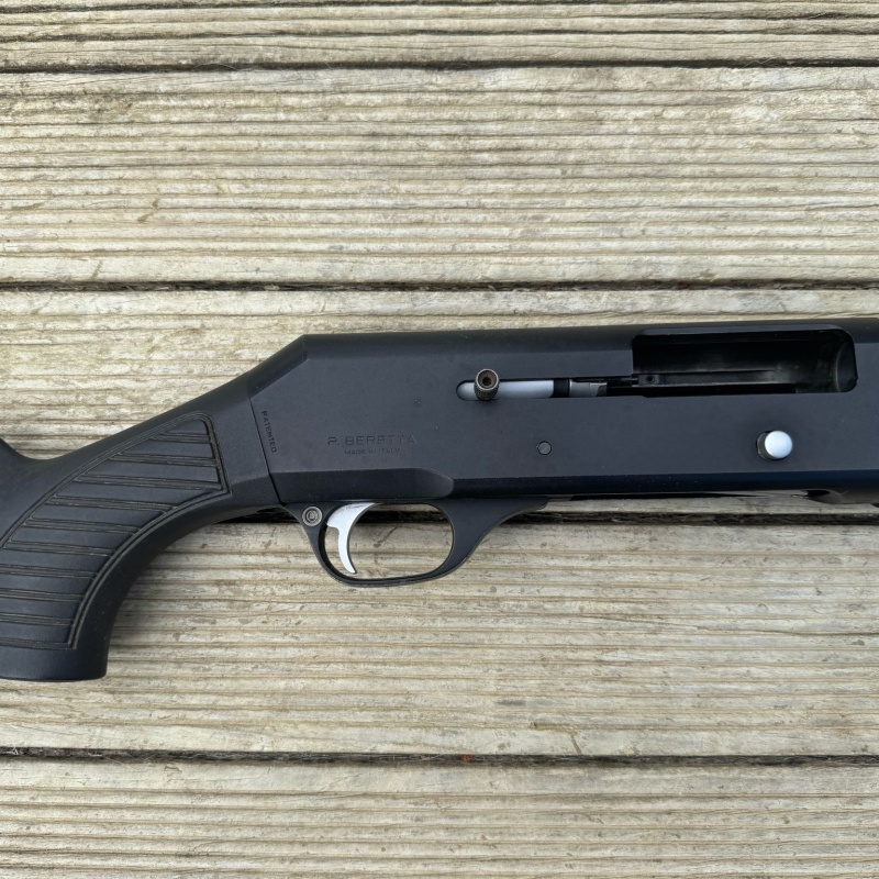 Beretta - 28" 12 ga, Semi Auto