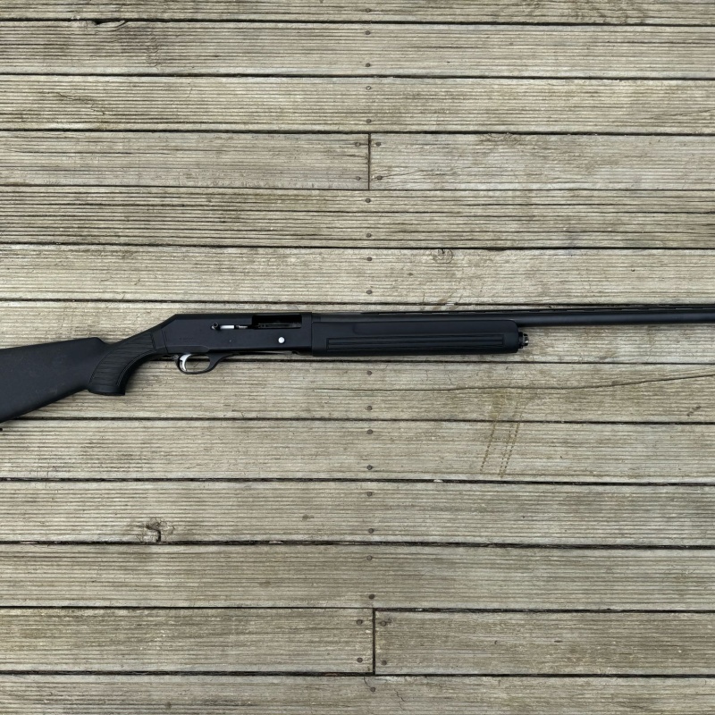 Beretta - 28" 12 ga, Semi Auto